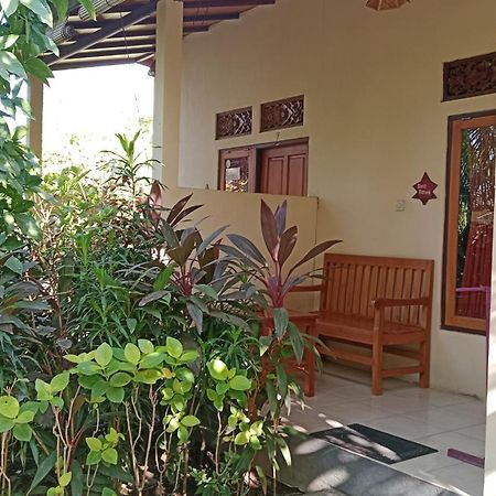 Van Santri Homestay Pemuteran Exterior photo