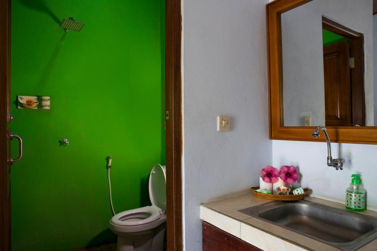 Van Santri Homestay Pemuteran Exterior photo