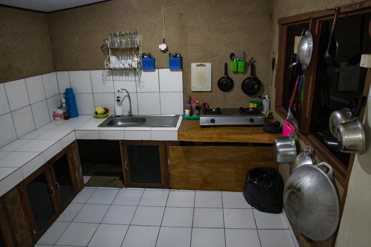Van Santri Homestay Pemuteran Exterior photo